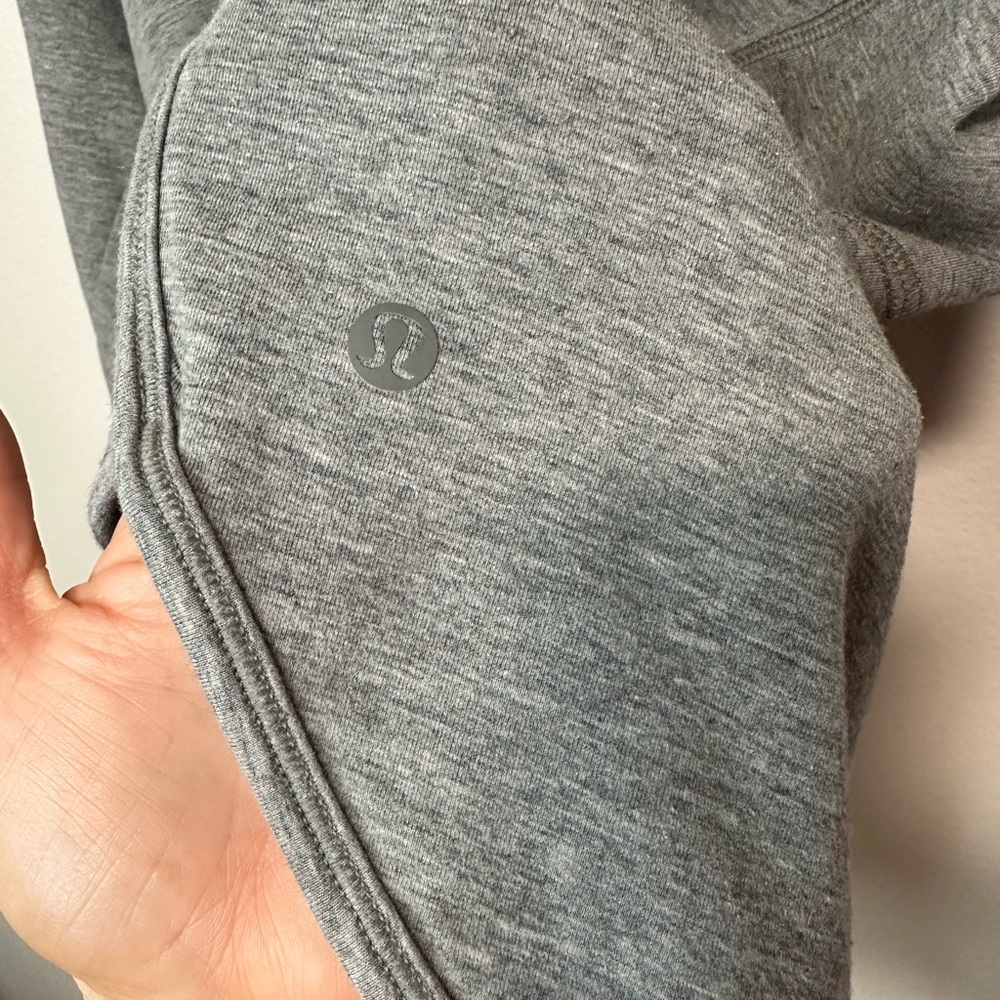Lululemon “Time Out Hoodie” Heather Gray, Size 8, Sweatshirt, athleisure - Picture 4 of 10